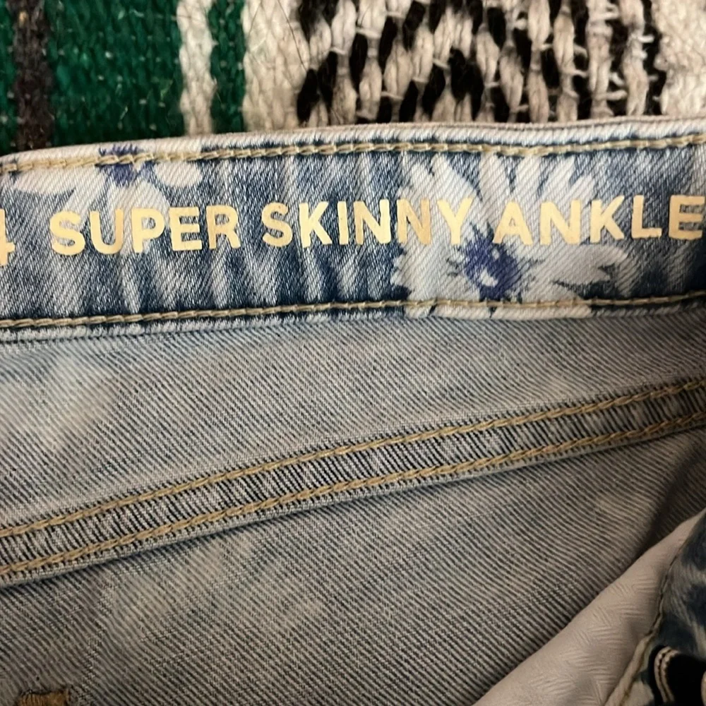 GAP KIDS Floral Blue Jeans super skinny ankle fit size 14